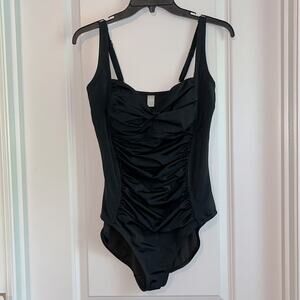 ⚡️ 3 for $30 ⚡️ Tropical Escape One Piece Black Swimsuit